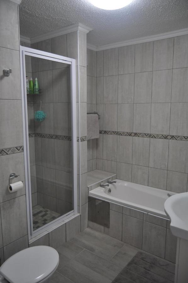 68 Laguna La Crete Apartment Uvongo Beach Exterior photo